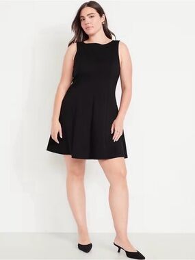 Old Navy Sleeveless Ponte Knit Mini Swing Dress